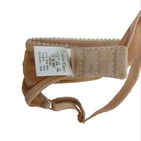 Calvin Klein Beige Bra size 36B Light Padding - Picture 11 of 16